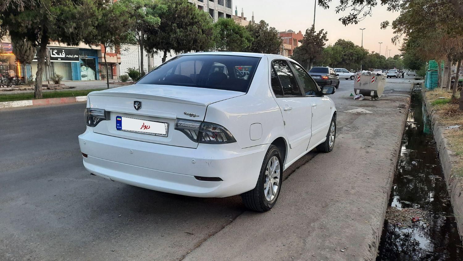 سمند سورن پلاس EF7 بنزینی - 1400