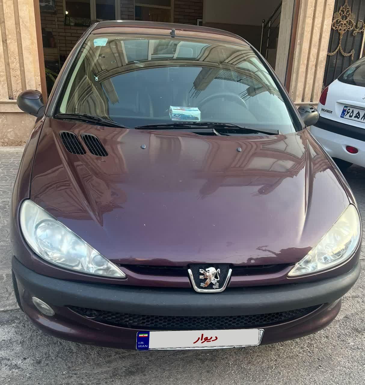 پژو ۲۰۶ صندوق دار v8 - 1393