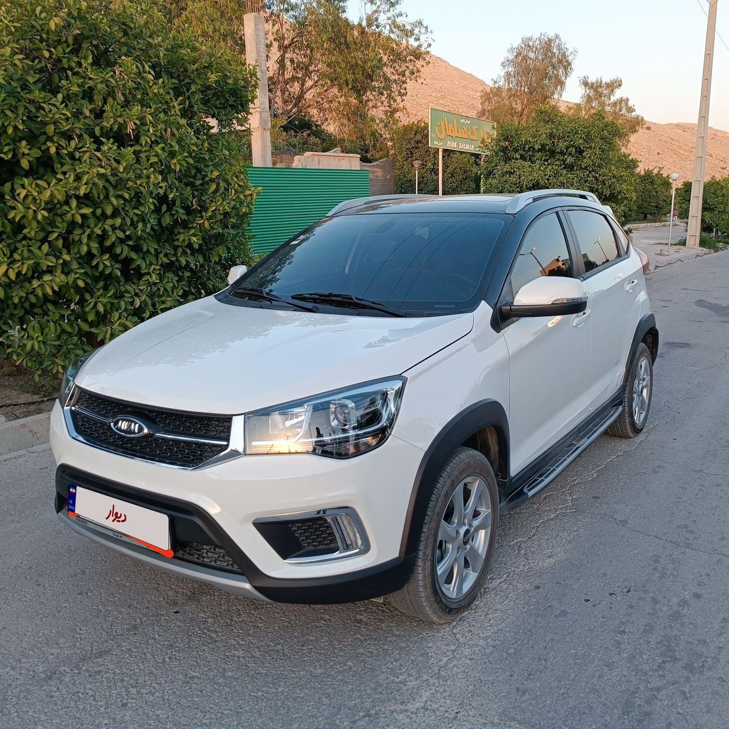خودرو ام وی ام، X22 آگهی ann_19301184