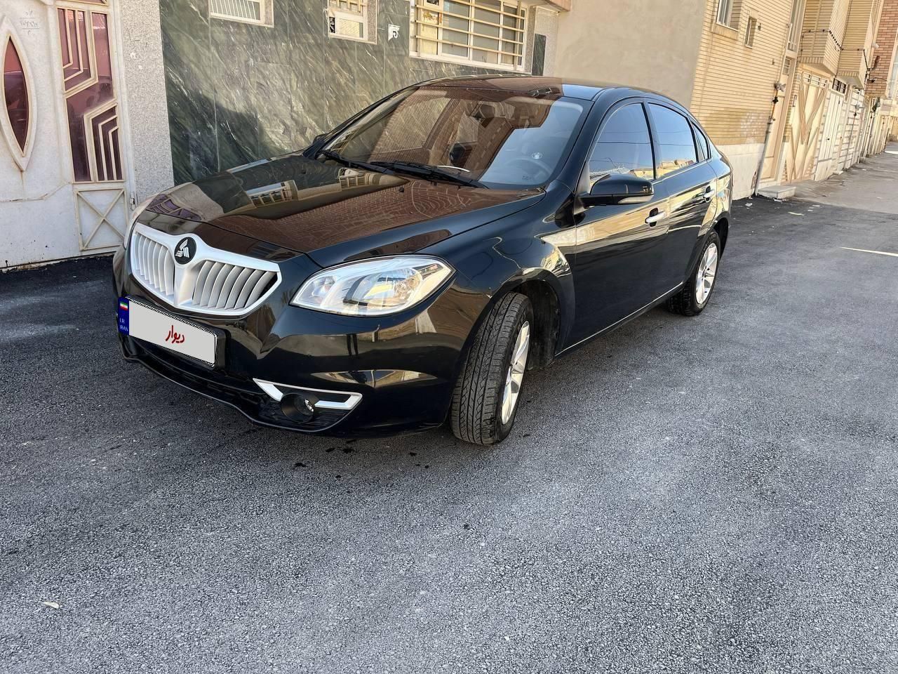 خودرو برلیانس، H330 آگهی ann_19301201