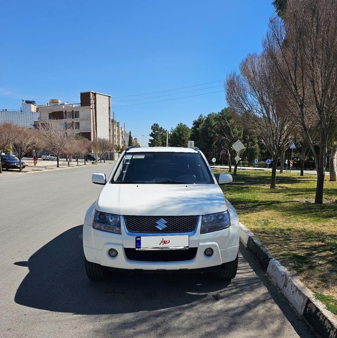 سوزوکی ویتارا ایران خودرو 2000 دنده‌ای - 1388