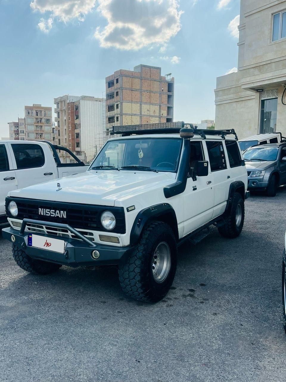 نیسان پاترول چهار درب 6 سیلندر - 1373