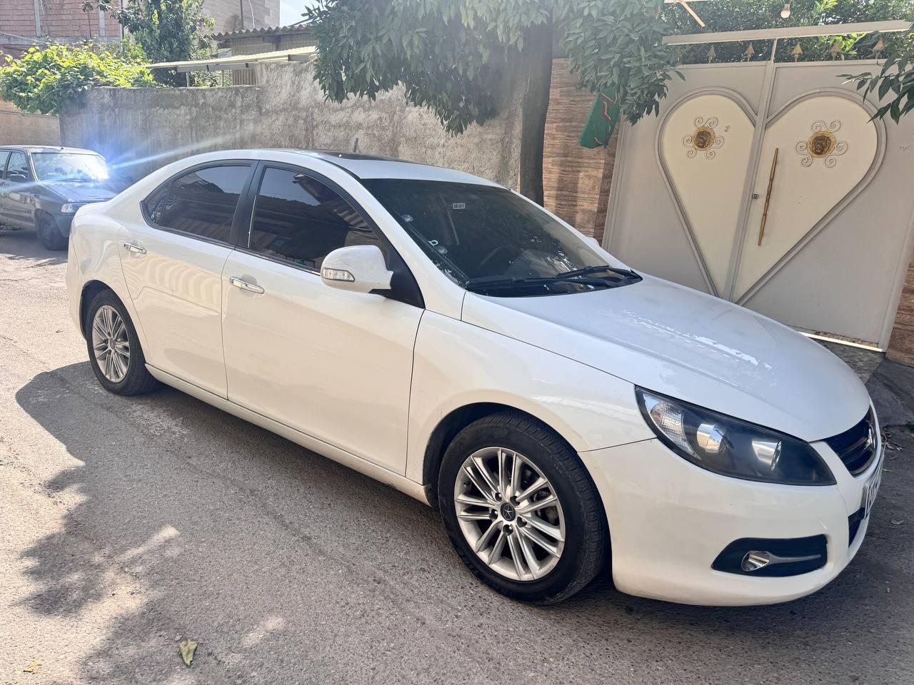 جک J5 اتوماتیک - 1396