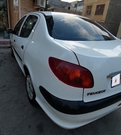 پژو ۲۰۶ صندوق دار v8 - 1398