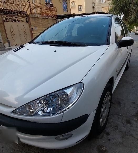 پژو ۲۰۶ صندوق دار v8 - 1398