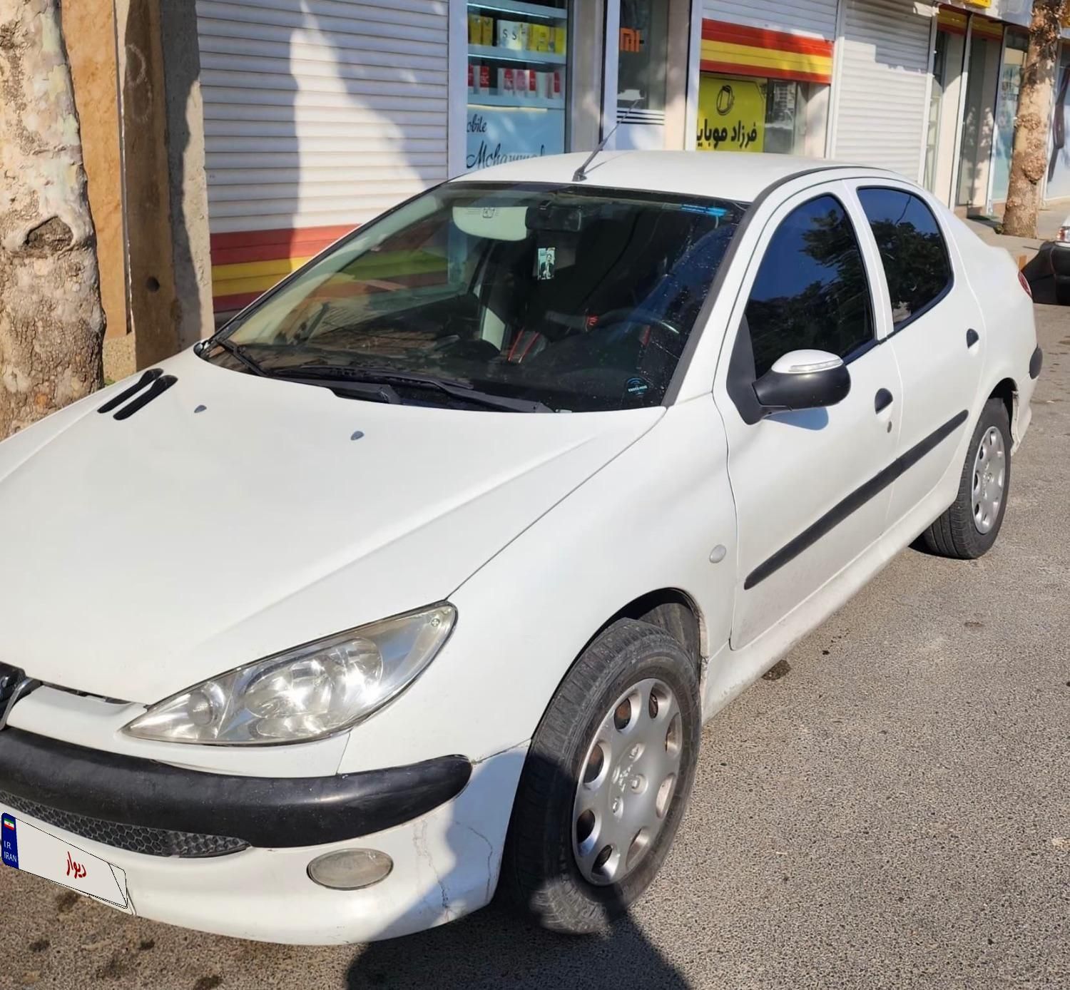 پژو ۲۰۶ صندوق دار v8 - 1392