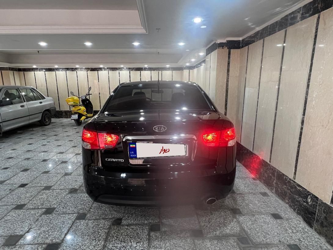 کیا سراتو 2.0 لیتر اتوماتیک GT لاین - 2012