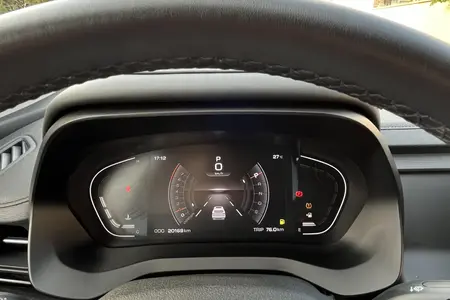 کی ام سی X5 ۱.۵ لیتر توربو - 1403