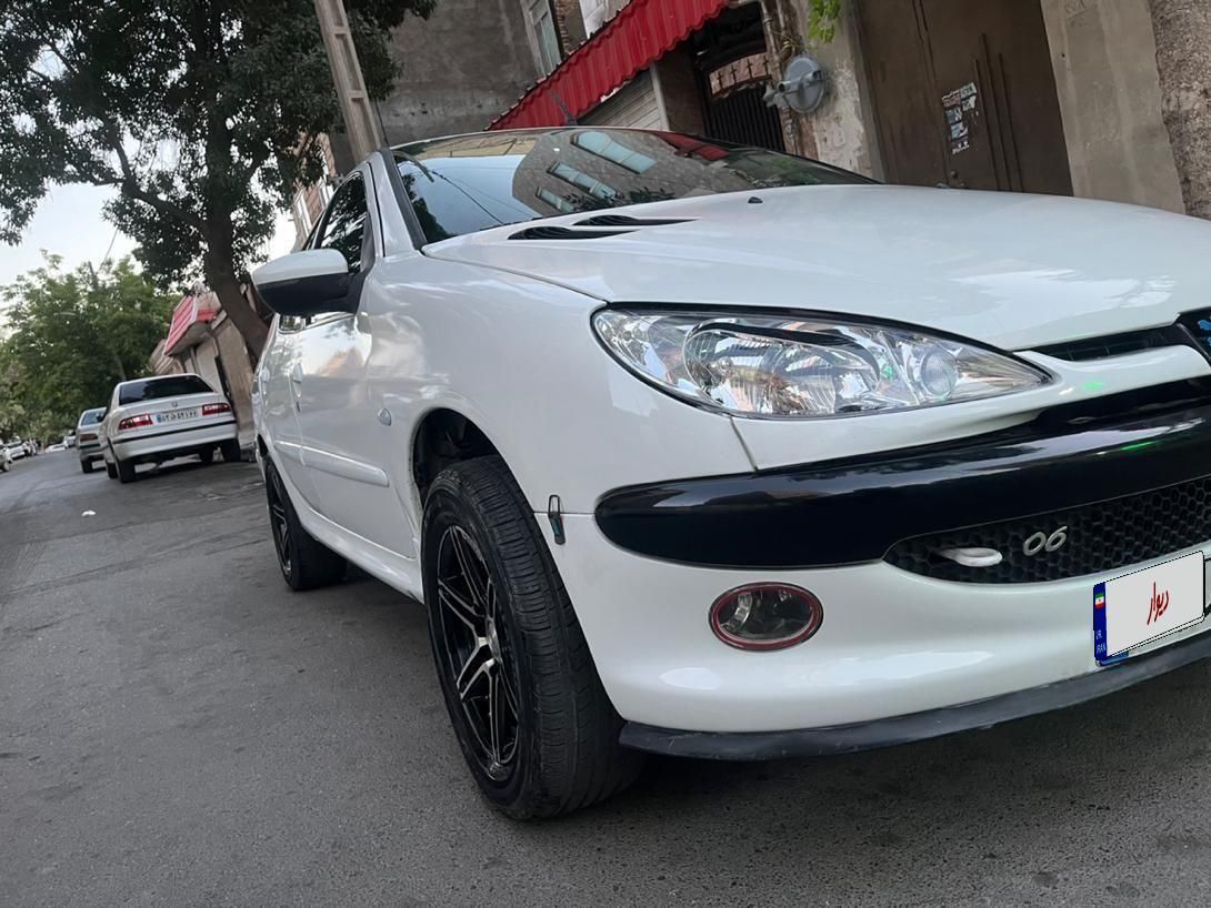 پژو ۲۰۶ صندوق دار v8 - 1396