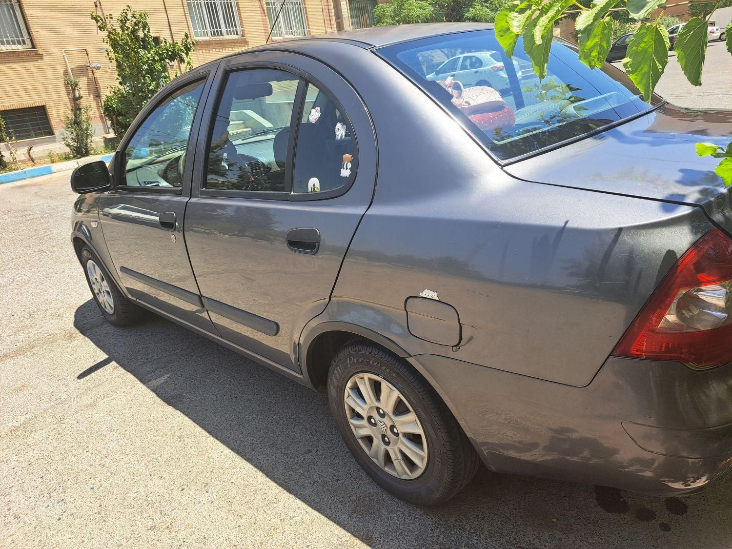 تیبا صندوق دار SX - 1393
