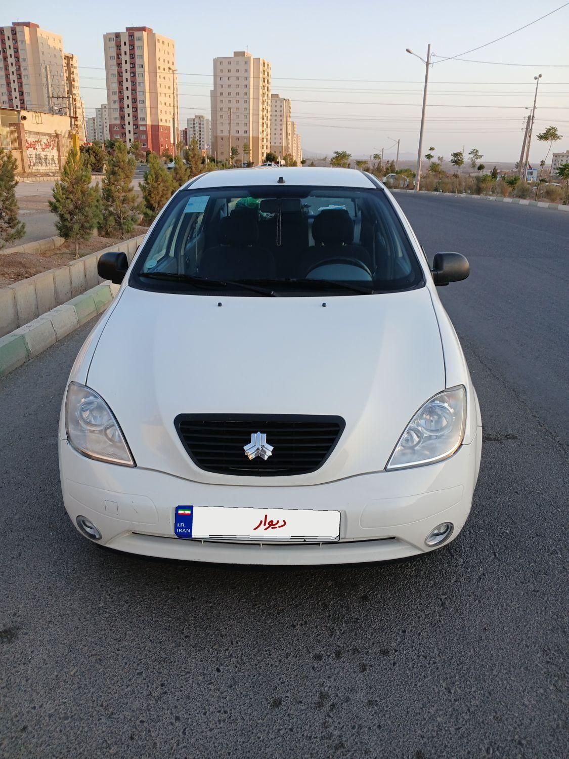 تیبا صندوق دار SX - 1400