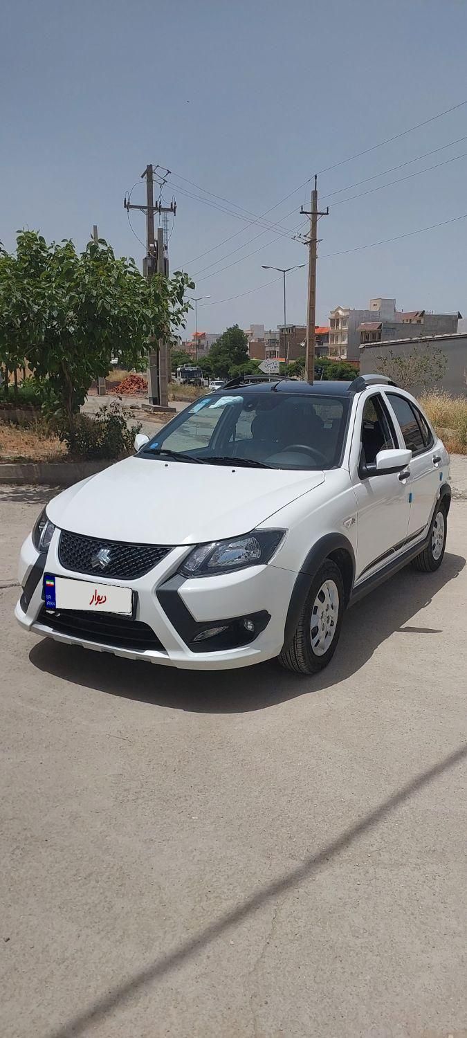 کوییک R دنده‌ای - 1403