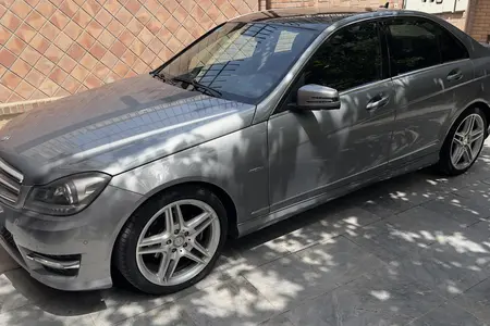 بنز C 200 - 2012