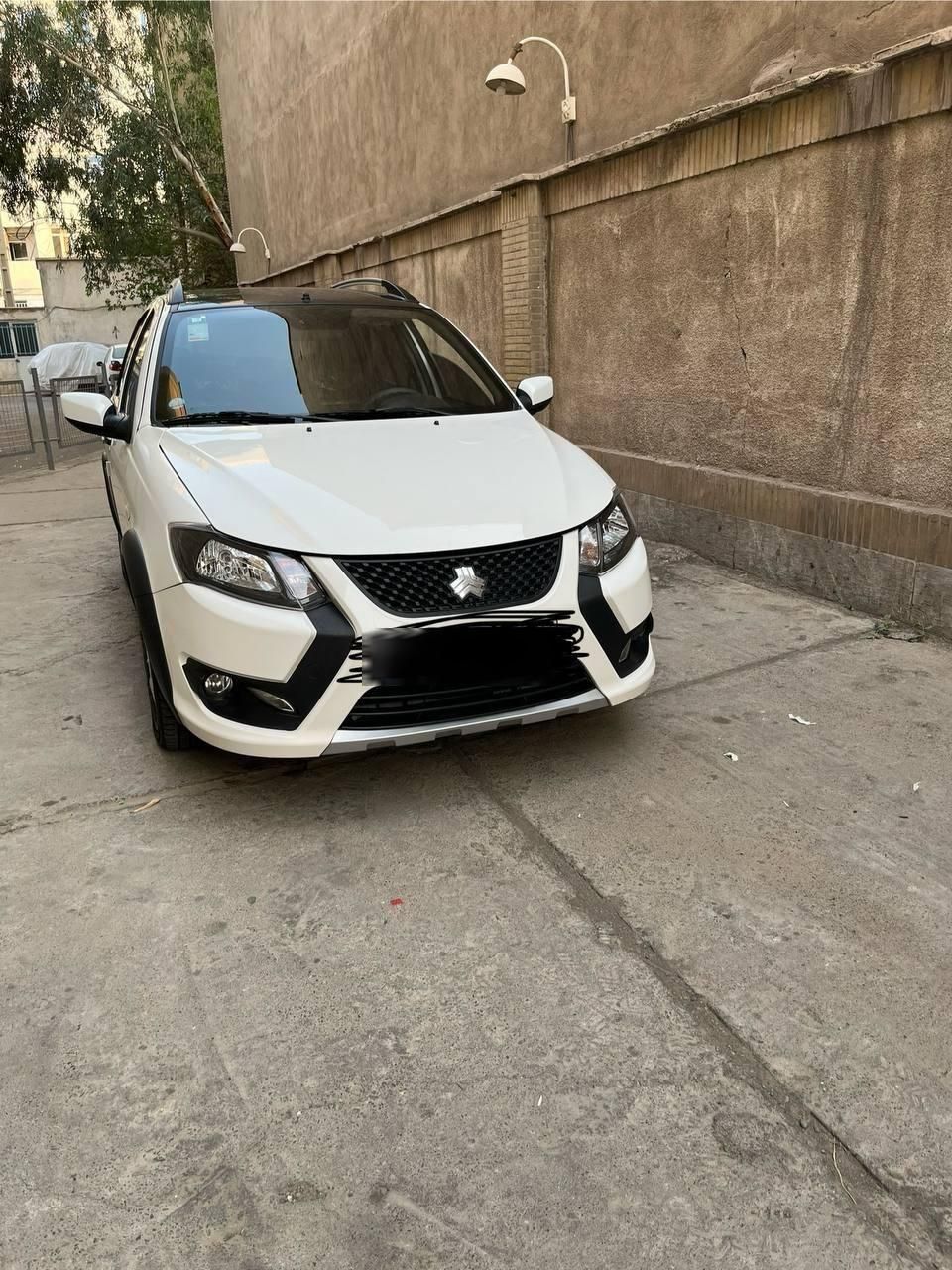 کوییک R دنده‌ای - 1403
