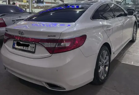 هیوندای آزرا (گرنجور) 3000cc - 2012