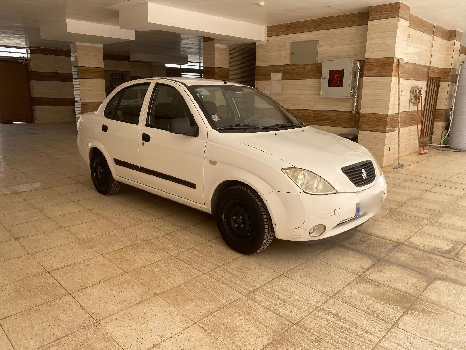 تیبا صندوق دار SX - 1395