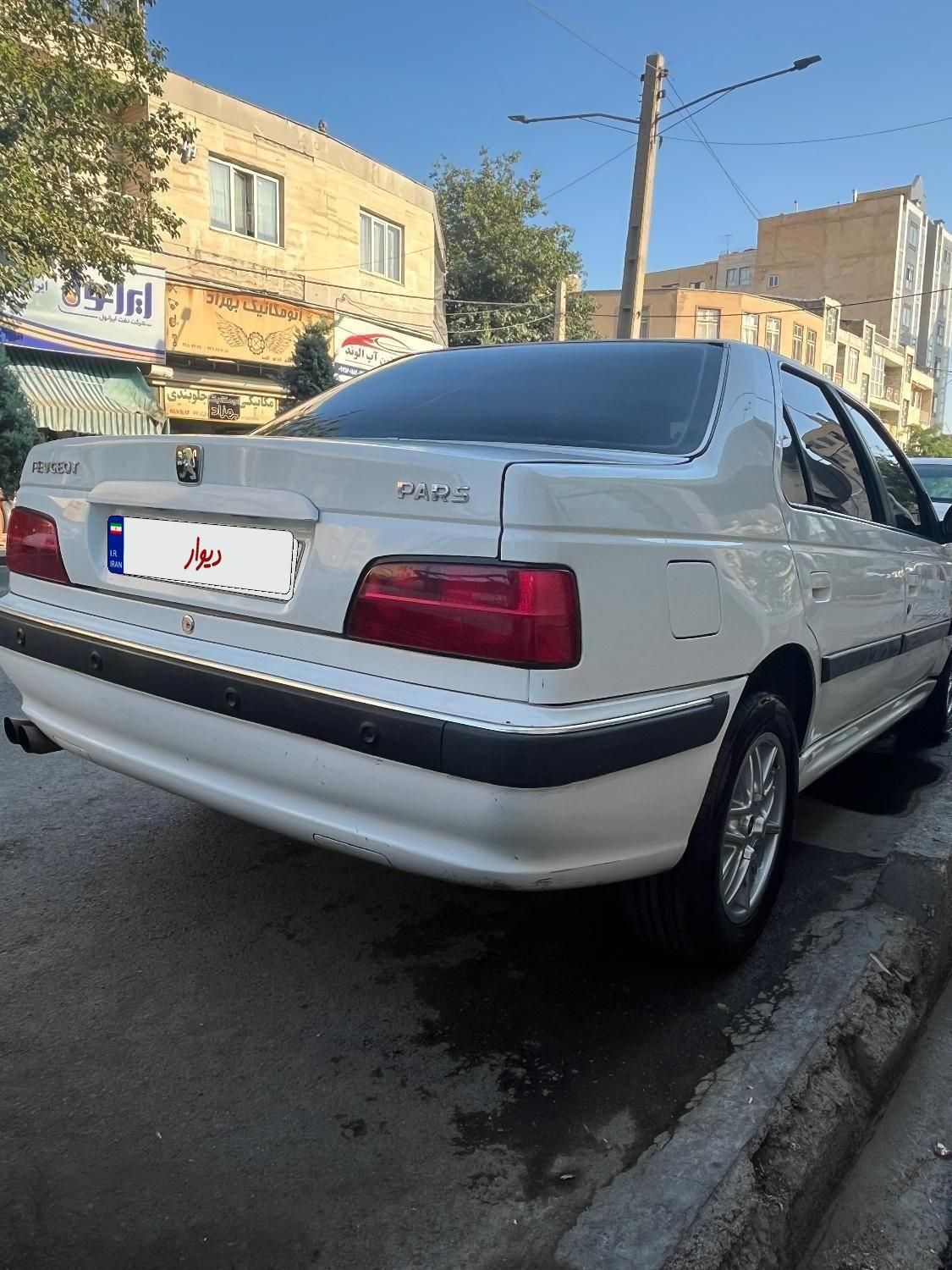 پژو پارس سال - 1392