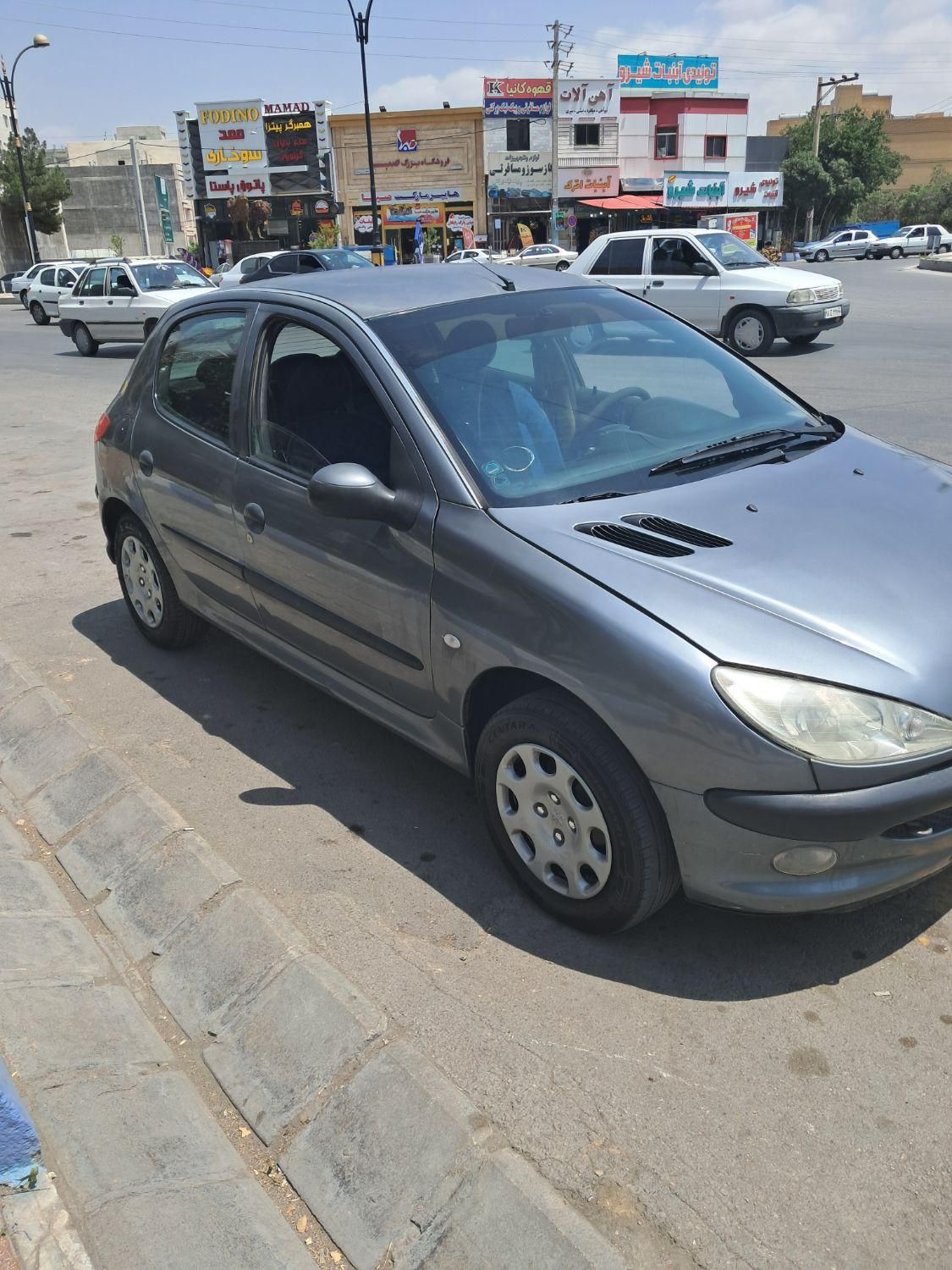 پژو 206 تیپ 3 - 1385