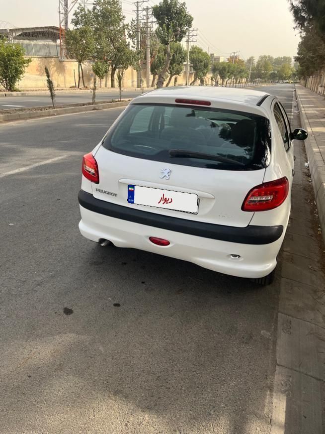 پژو 206 تیپ 2 - 1390