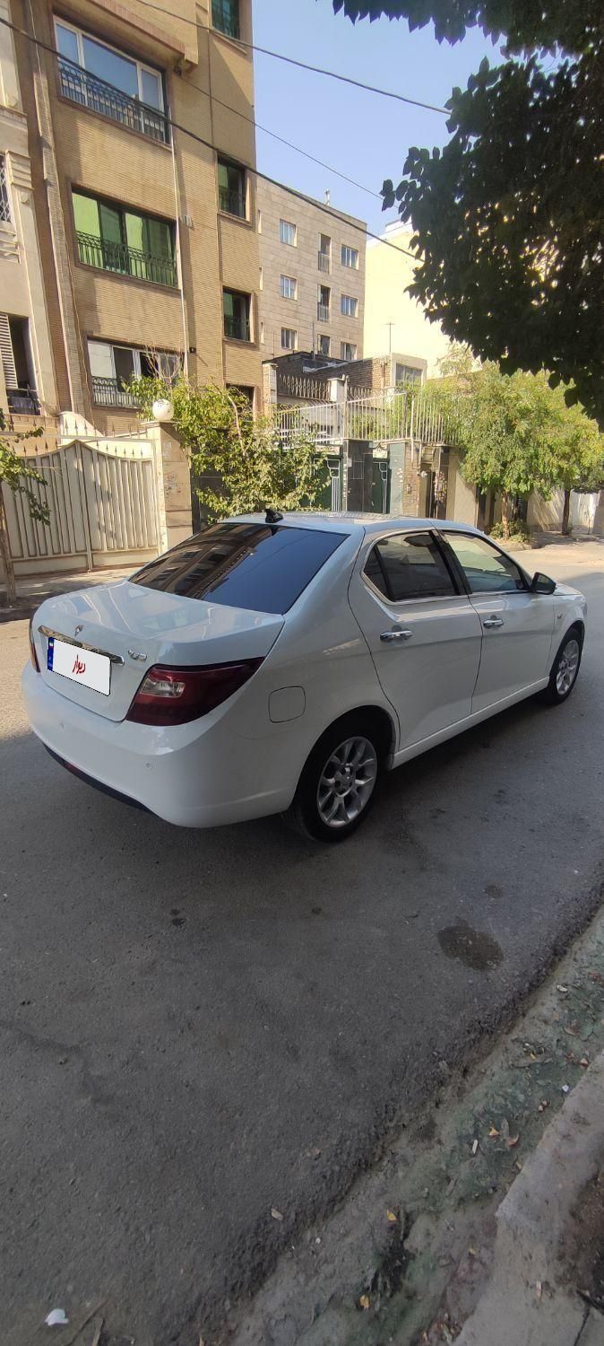 دنا پلاس توربو ۵ دنده ۲ ایربگ - 1403