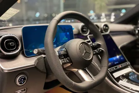 بنز C 200 - 2025