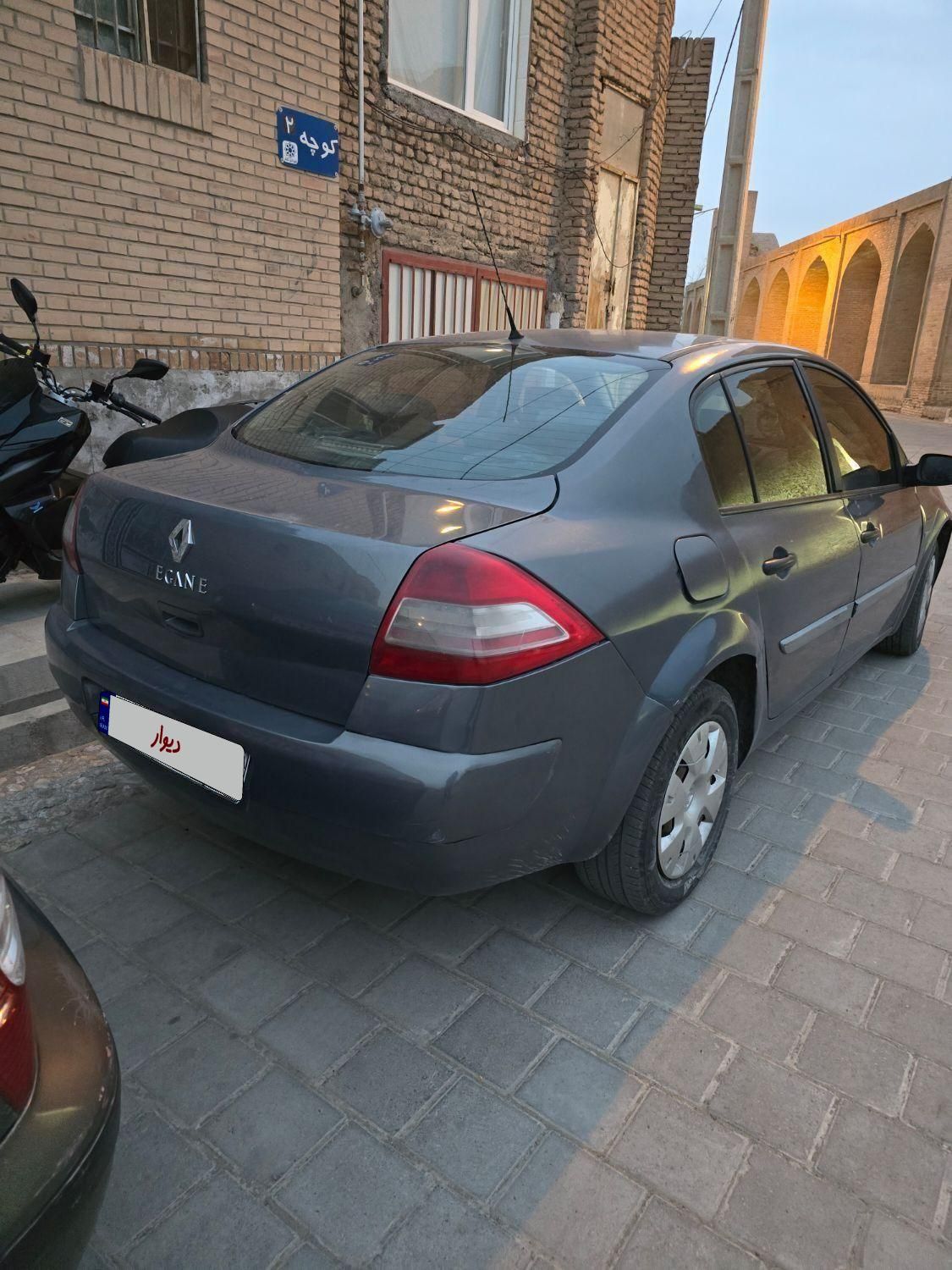 رنو مگان وارداتی دنده‌ای 1600 - 2006