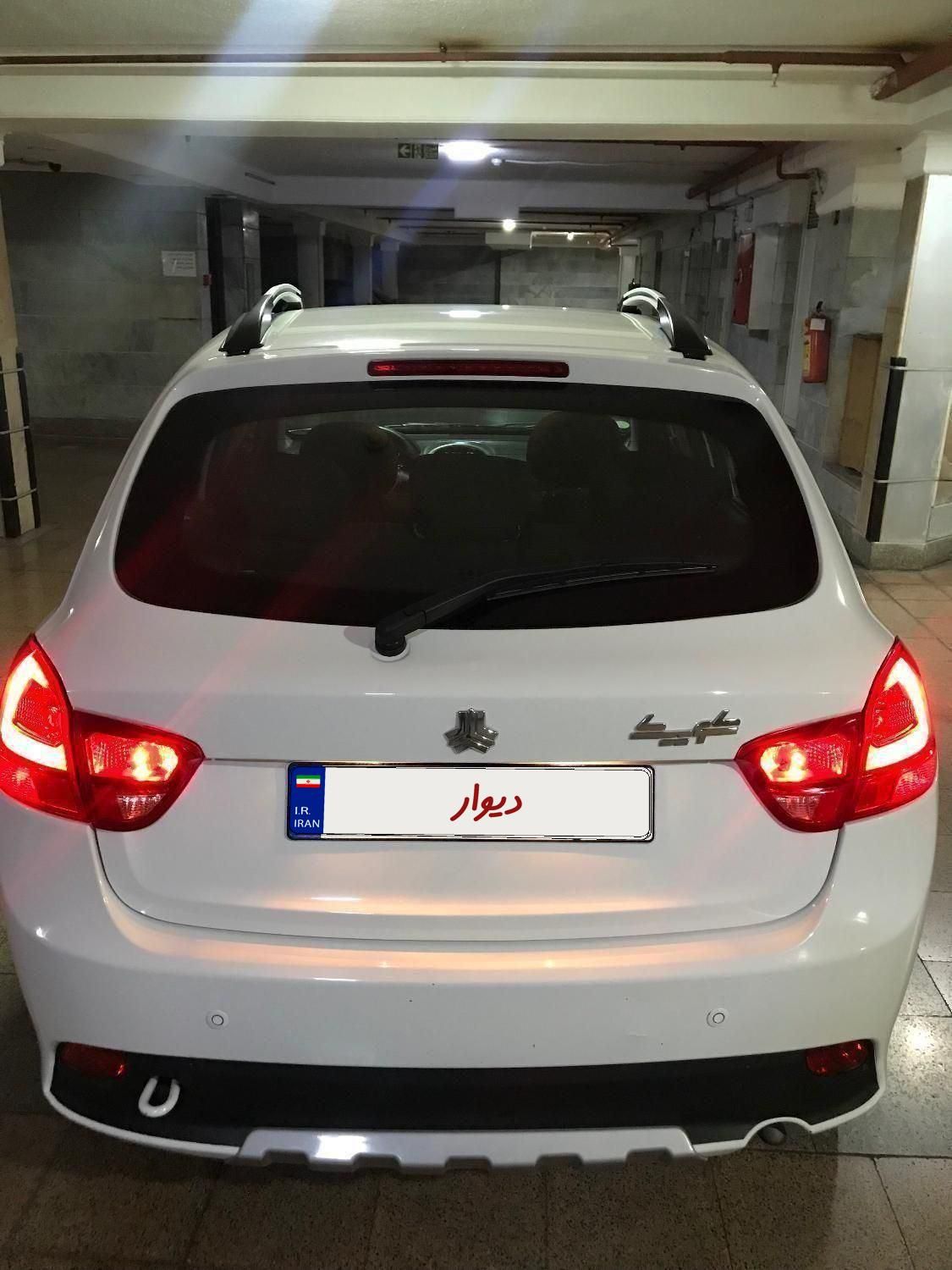 خودرو کوییک، معمولی آگهی ann_19303914