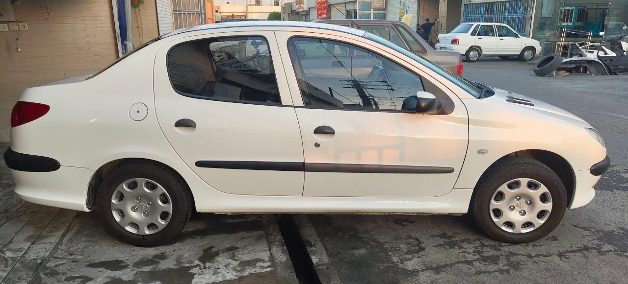 پژو ۲۰۶ صندوق دار v8 - 1399