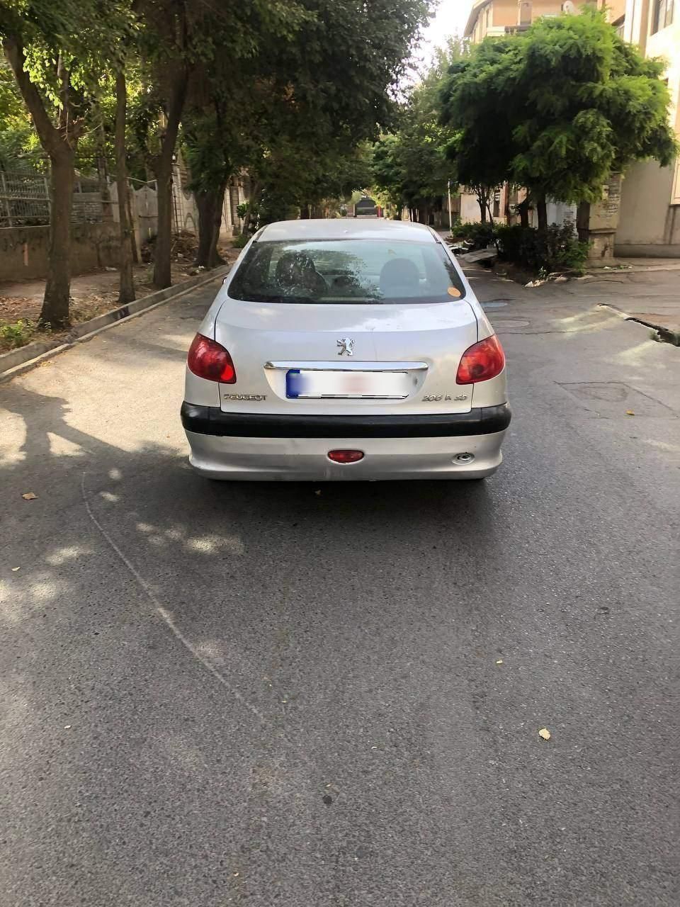 پژو ۲۰۶ صندوق دار v9 - 1386