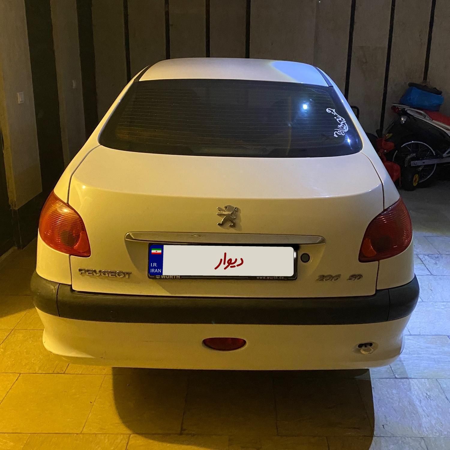 پژو ۲۰۶ صندوق دار v8 - 1395