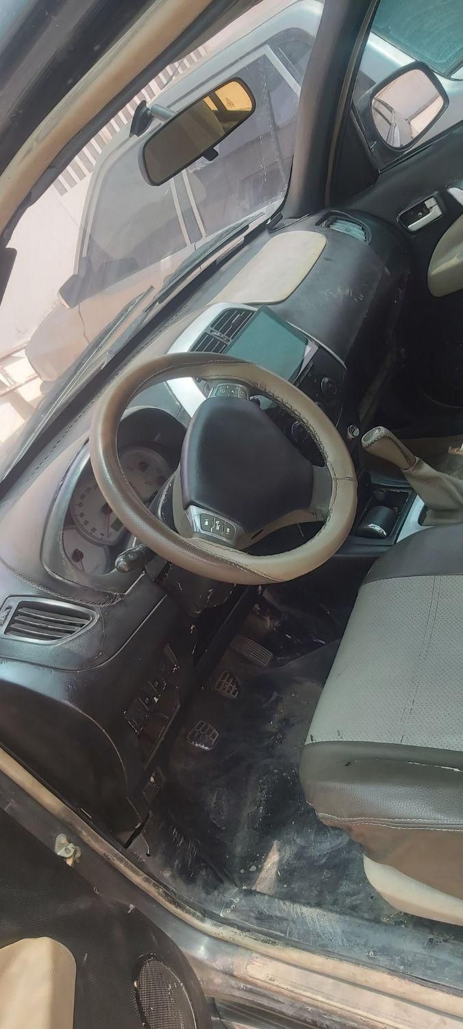 ام وی ام X33 دنده‌ای ساده - 1391