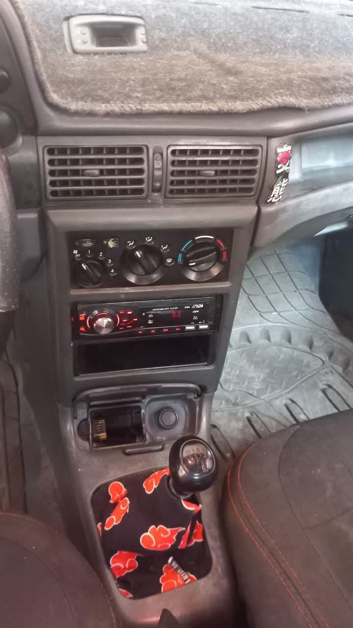دوو سیلو سدان - 1382