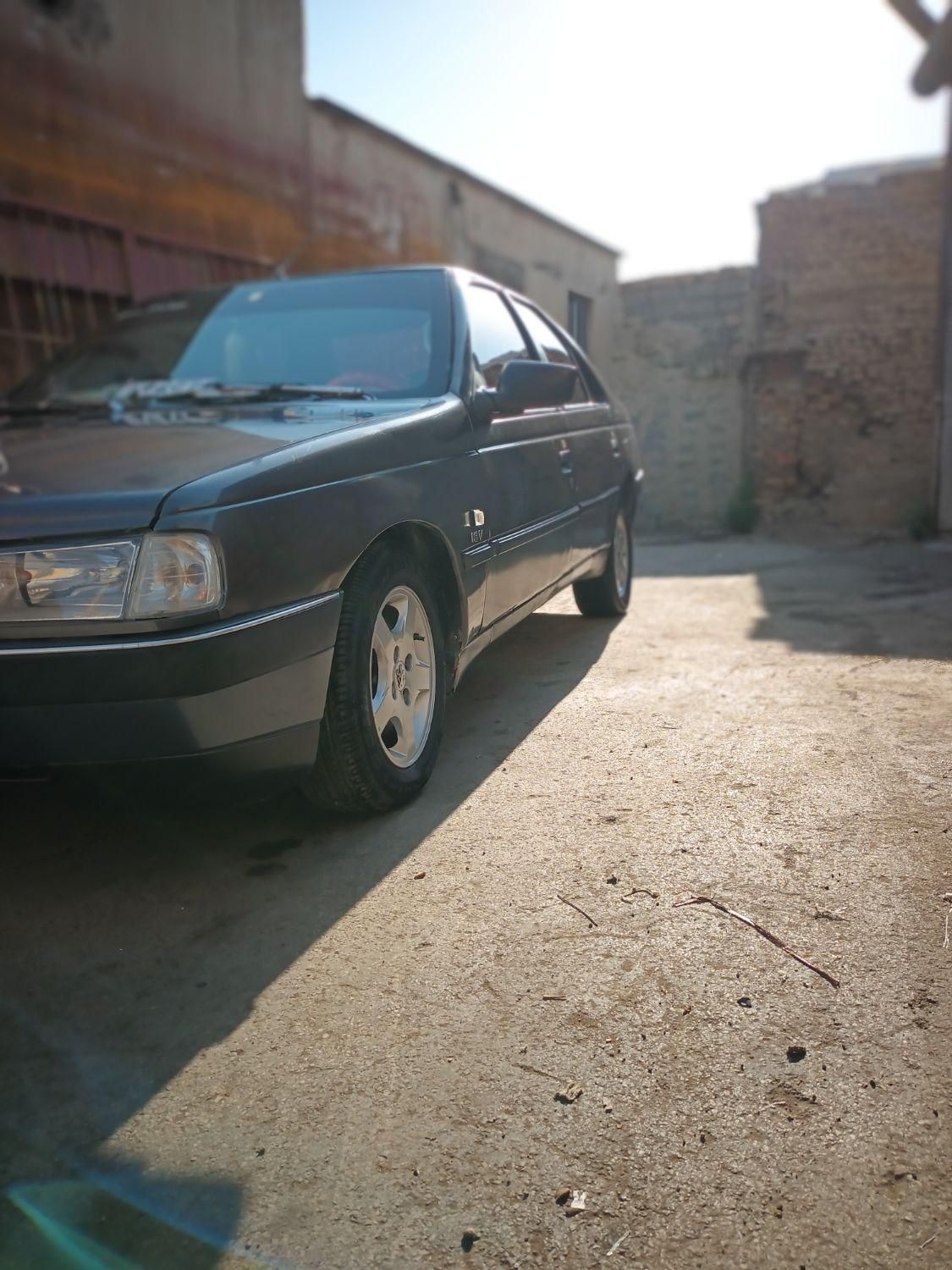 پژو 405 GLX - 1381