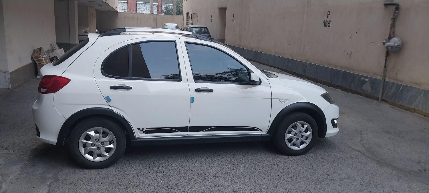 کوییک R دنده‌ای - 1403