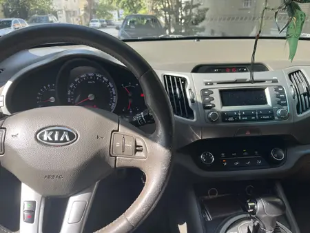کیا اسپورتیج 4 سیلندر فول 2400cc - 2012