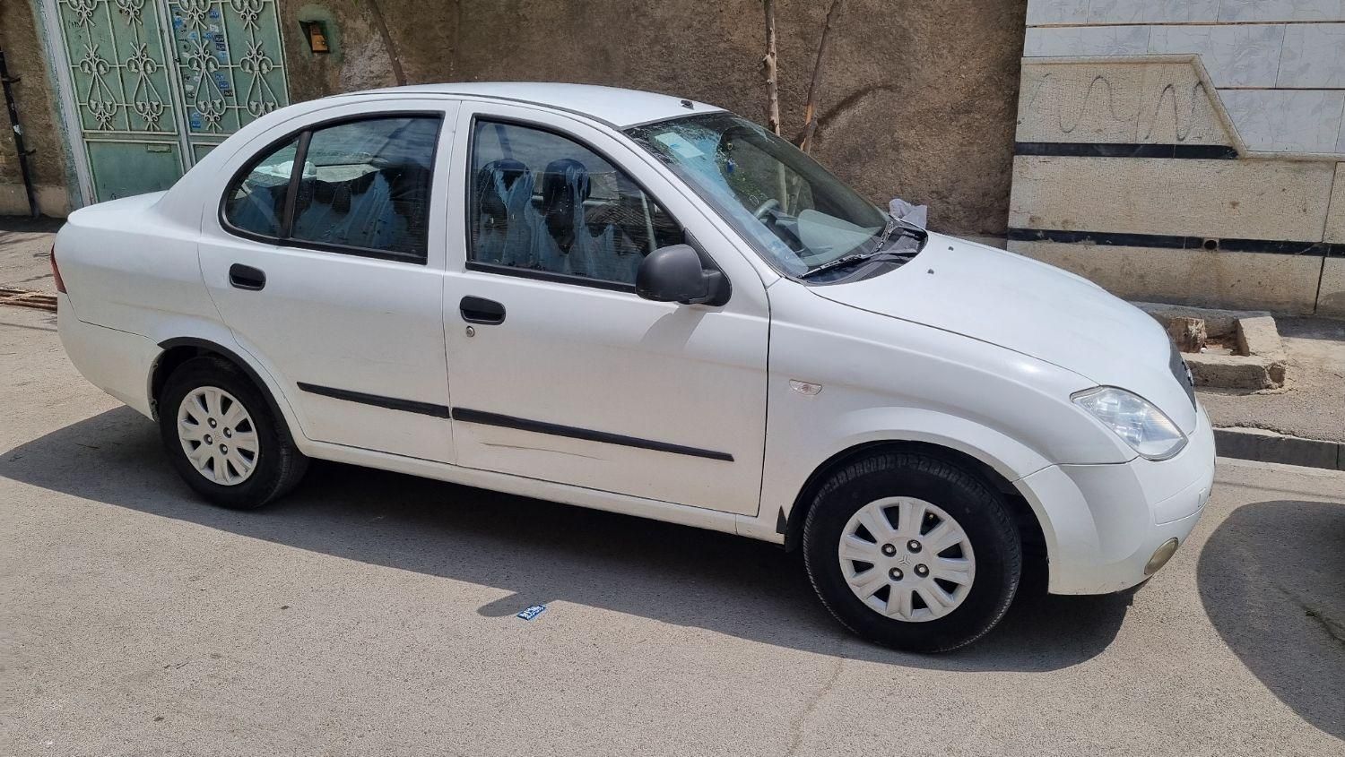 تیبا صندوق دار SX - 1396