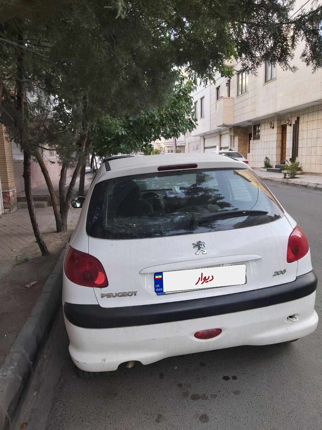 پژو 206 تیپ 2 - 1398