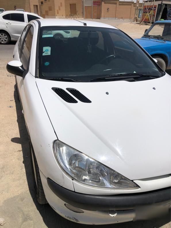 پژو ۲۰۶ صندوق دار v8 - 1390
