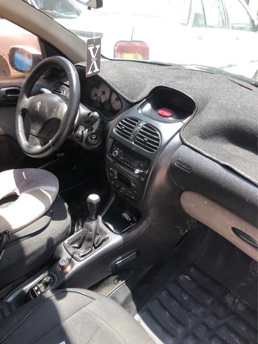 پژو ۲۰۶ صندوق دار v8 - 1390