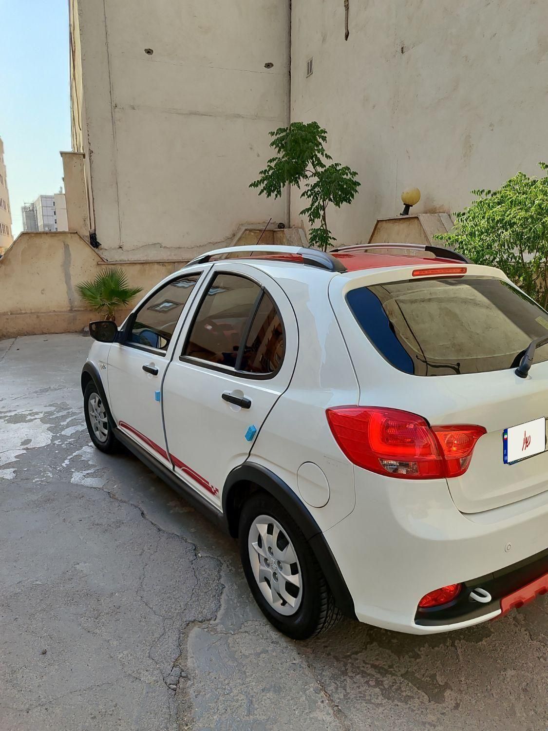 کوییک R دنده‌ای - 1402