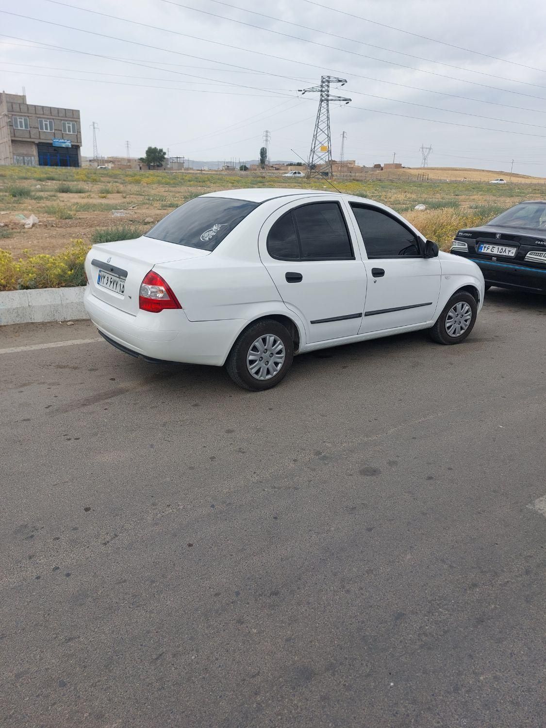 تیبا صندوق دار SX - 1398