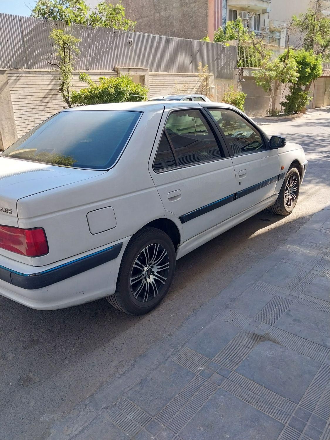 پژو پارس سال - 1391