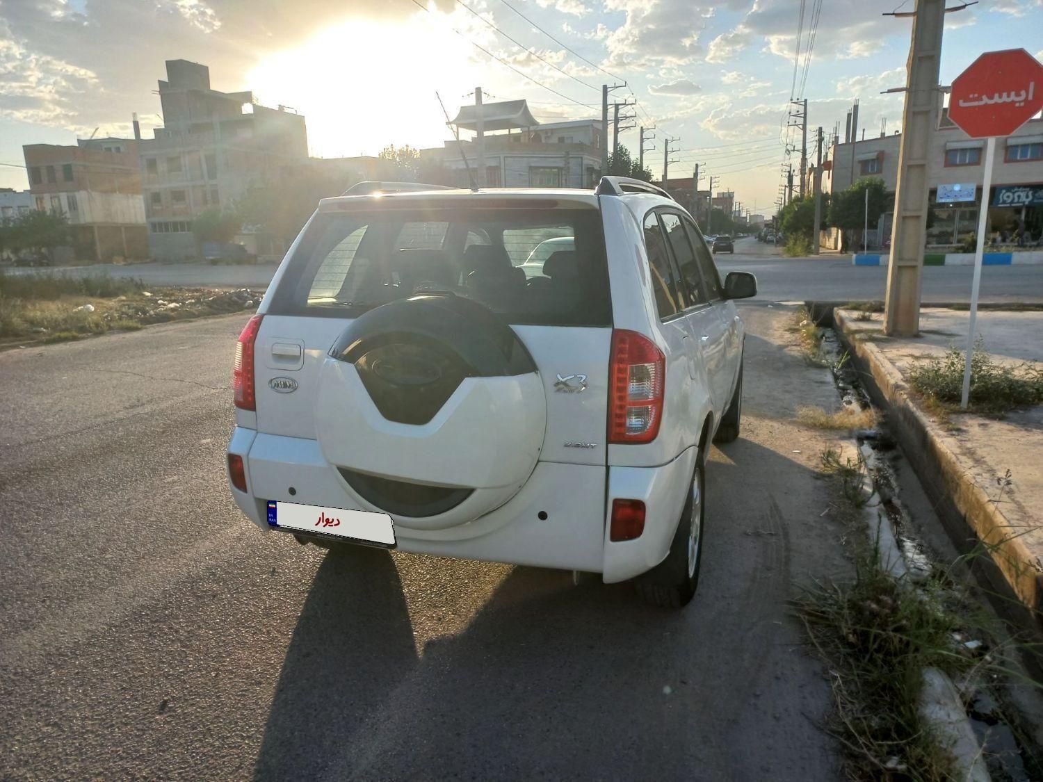 ام وی ام X33 دنده‌ای ساده - 1395