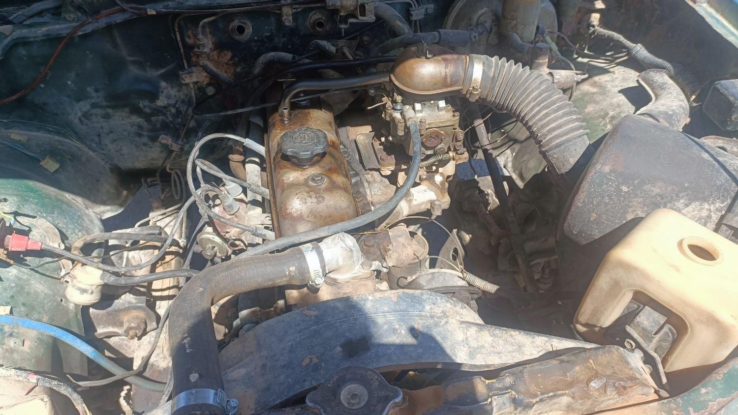 تویوتا کمری XLE - 1402