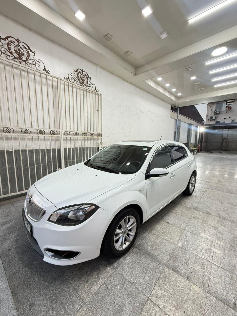خودرو برلیانس، H320 آگهی ann_19304981