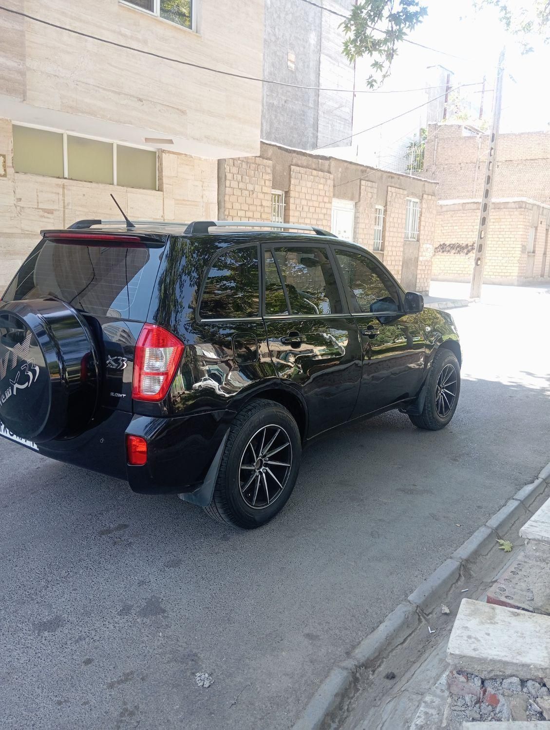 ام وی ام X33 دنده‌ای ساده - 1394
