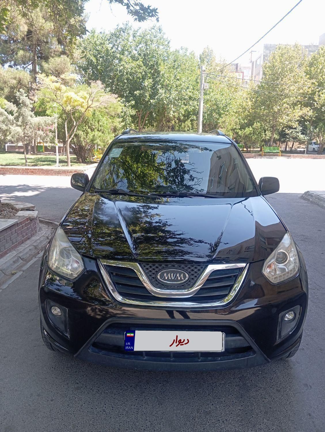 ام وی ام X33 دنده‌ای ساده - 1394