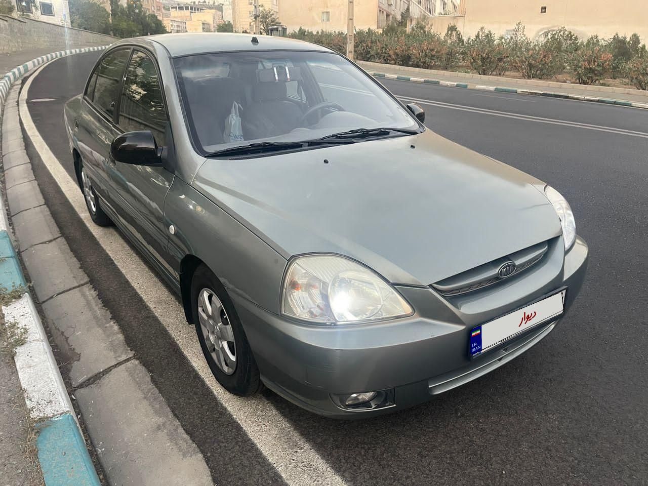 کیا ریو صندوقدار نیمه فول UB - 1387