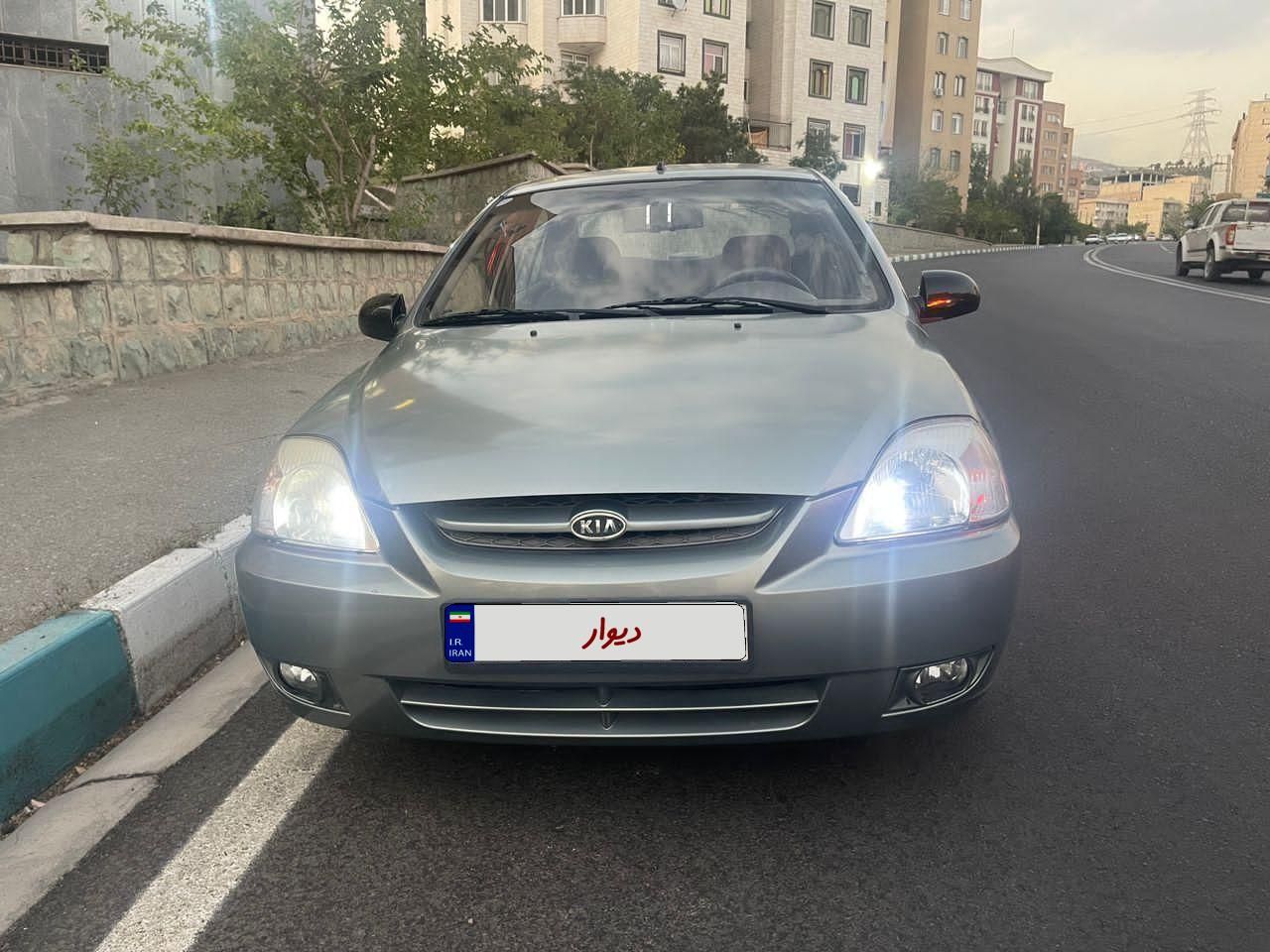 کیا ریو صندوقدار نیمه فول UB - 1387