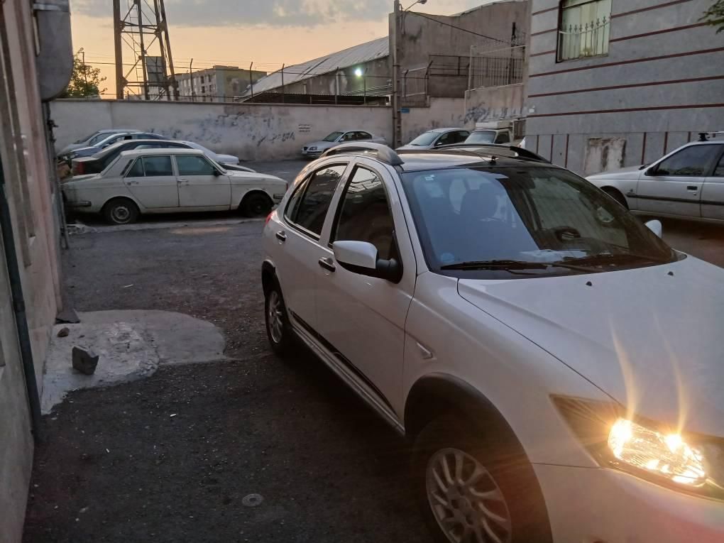 کوییک R دنده‌ای - 1402